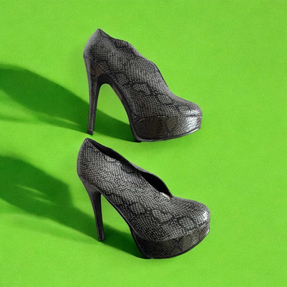 Tinley Road, Platform Faux Snake Skin Booties